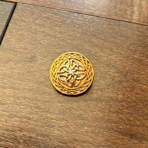 scottish celtic brooch pin round gold silver 1.5 inches